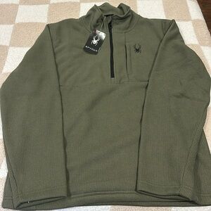 Spyder quarter zip 
Green